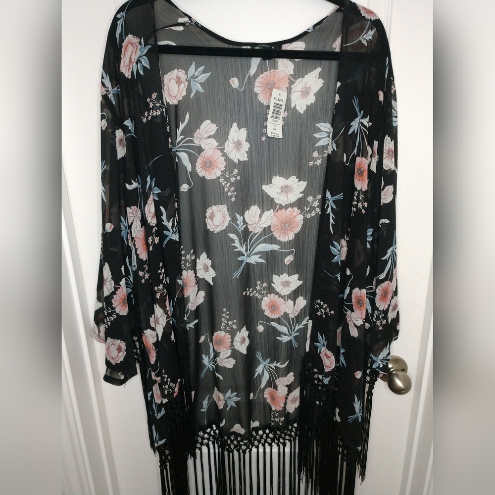 Torrid Black Floral Kimono